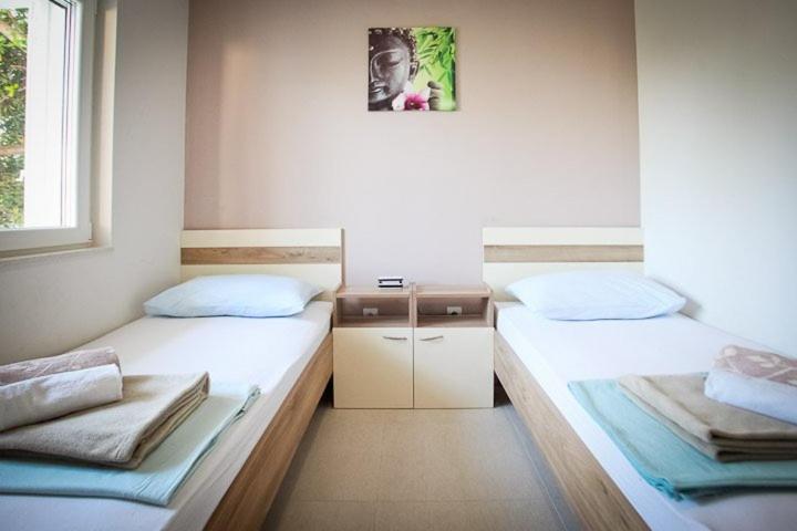 Apartments Kalaba - Dalma I โปดาซา ภายนอก รูปภาพ