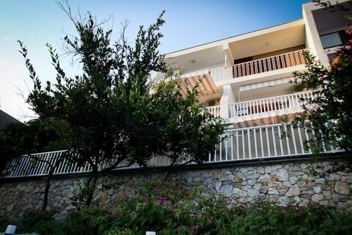 Apartments Kalaba - Dalma I โปดาซา ภายนอก รูปภาพ